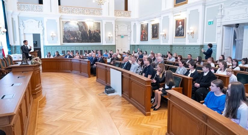 A víz világnapját ünnepelték a Győri Városházán