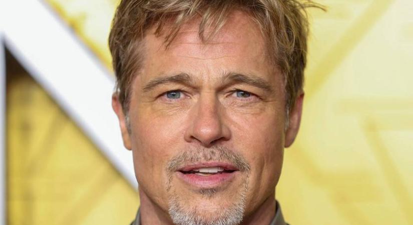 A 62 éves Brad Pitt hajléktalan külsővel rótta az utcákat: ott is aludt