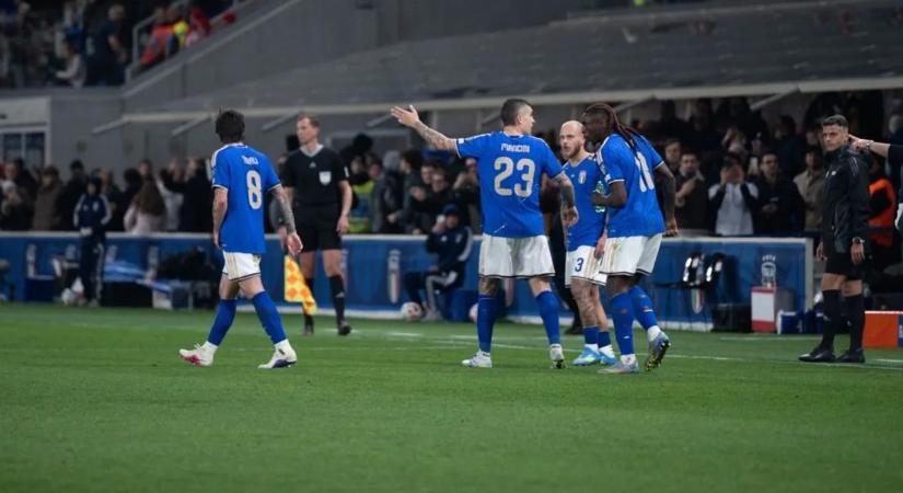 Botrány a vb-pótselejtezőn: kiborultak az olasz válogatott sztárjaira