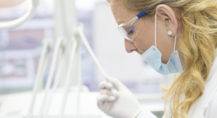 Altatásos fogászati kezelést kért a férfi Debrecenben, soha többé nem ébredt fel