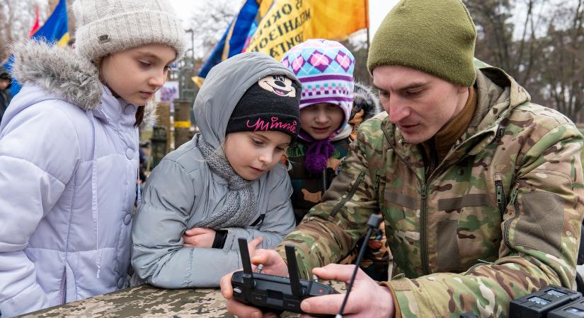 Dollármilliókat ad az Egyesült Államok az elhurcolt ukrán gyerekek hazajuttatására