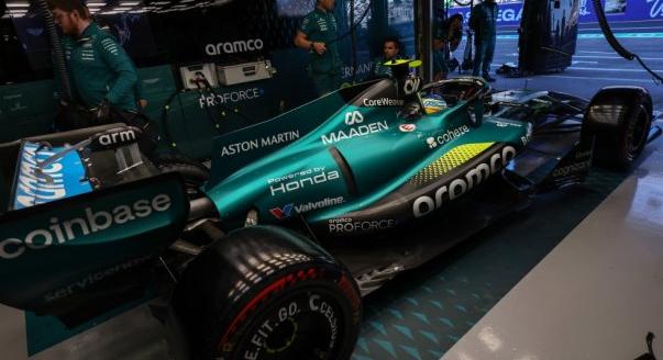 Honda: Csak a motorral nem tudjuk megoldani