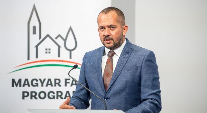 Gyopáros Alpár ingerülten reagált a házépítést firtató kérdésre