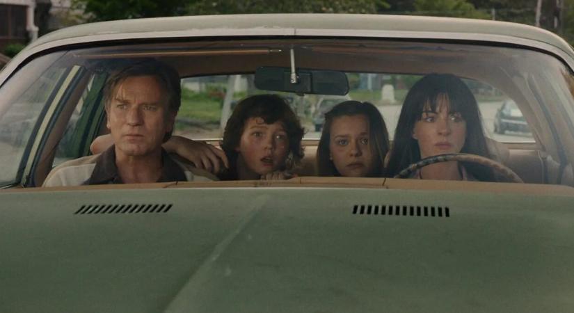 Érkezik egy látványos mozi, amiben Ewan McGregor szomszédságába költözik a Jurassic Park