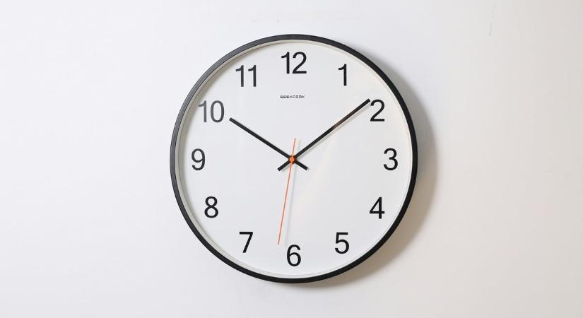 Komoly változás lesz a vasárnapi óraátállítás miatt Magyarországon
