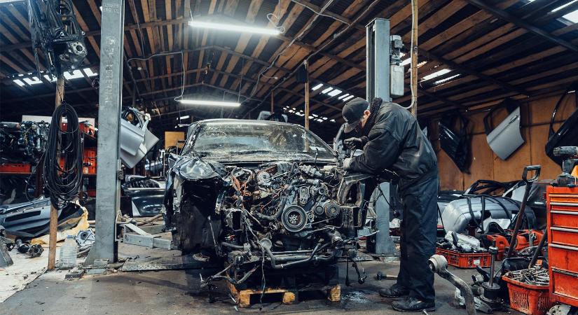 Itt az ijesztő lista: ilyen használt autókat is árulnak Magyarországon