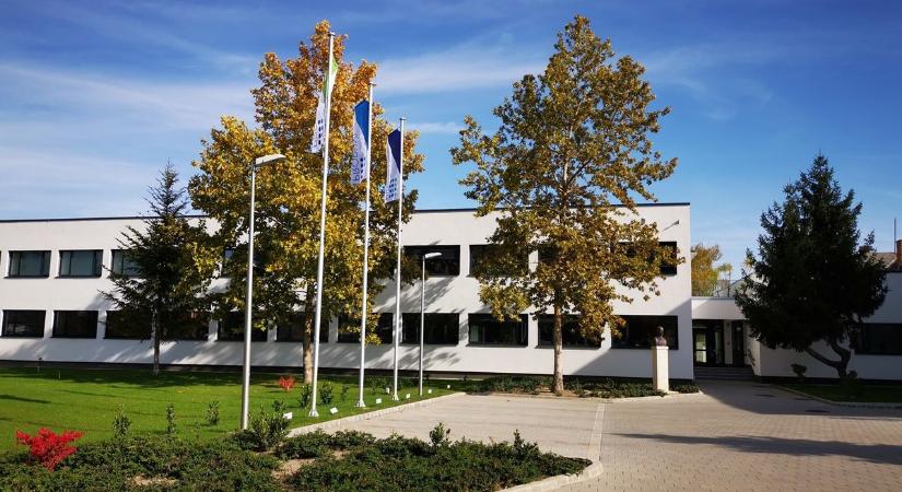 Családi vállalkozásból családias vállalati kultúra- 35 éve az állategészségügy szolgálatában