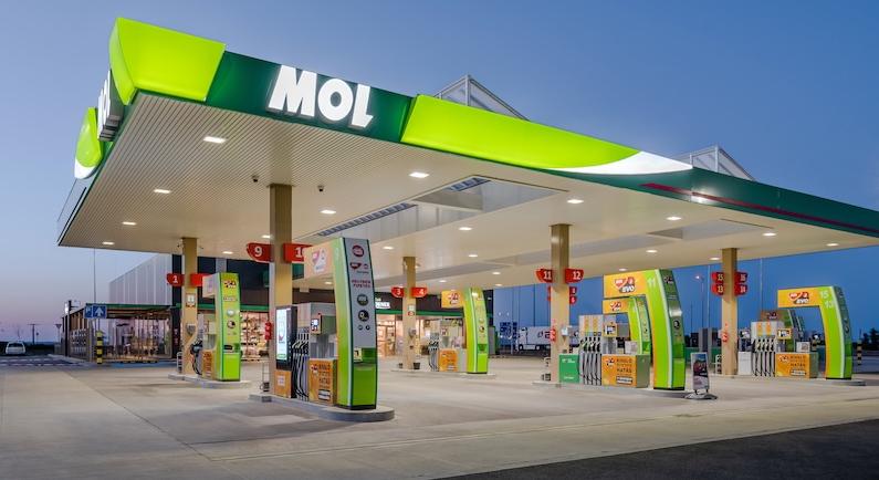 Átmeneti korlátozások lesznek a MOL töltőállomásokon