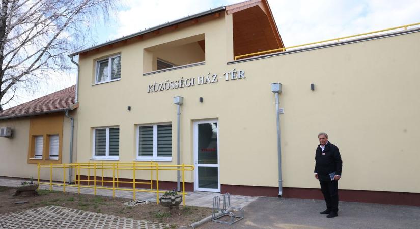 Megújult a bicsérdi polgármesteri hivatal – közösségi térrel bővült az épület