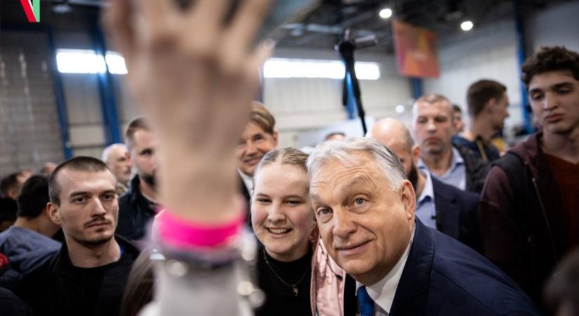 Orbán Viktor Veszprémbe látogat (videó)