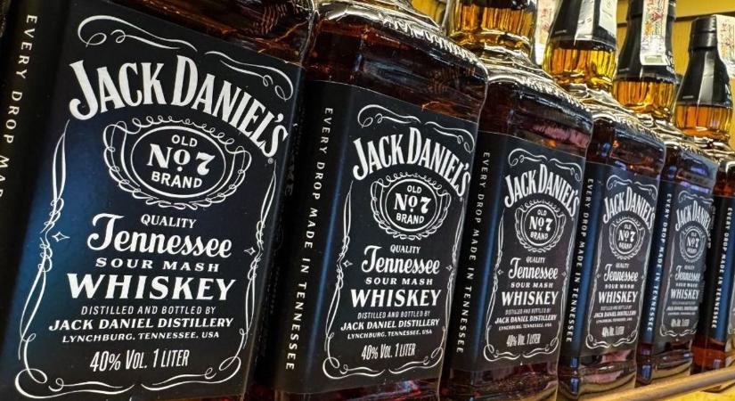 Konyak és whiskey házassága készül – a világ egyik legnagyobb szeszgyártója születhet meg