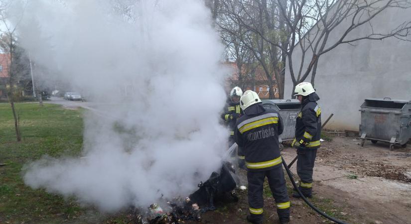 Tűzveszély a kukákban: mit dobhatunk biztonságosan a hulladékgyűjtőkbe?