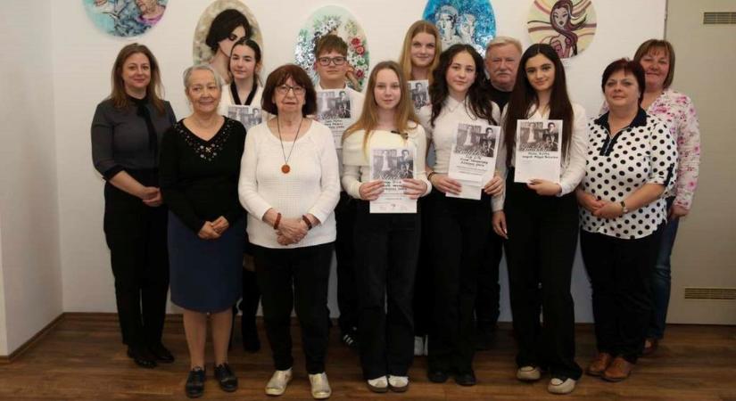 Versmondó verseny Mosonmagyaróváron: a 120 éve született Zelk Zoltánra emlékeztek