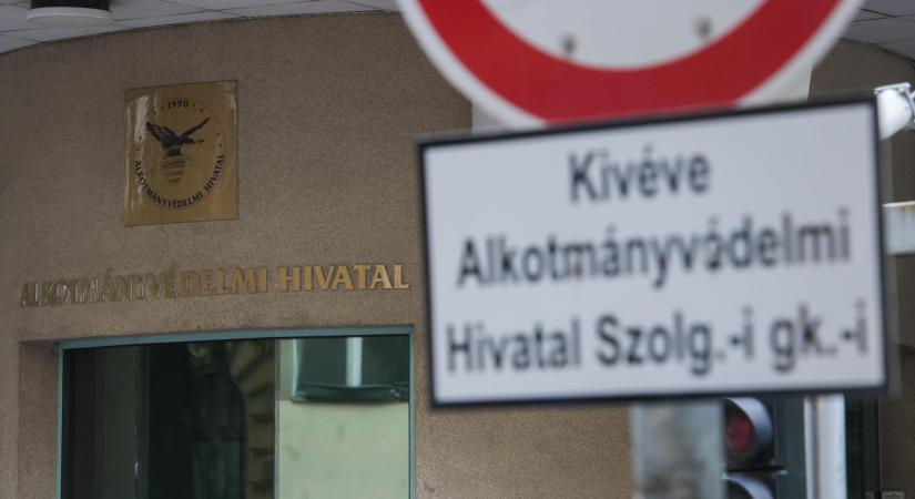 Gyenge lábakon áll Szabó Bence százados elleni gyanúsítás