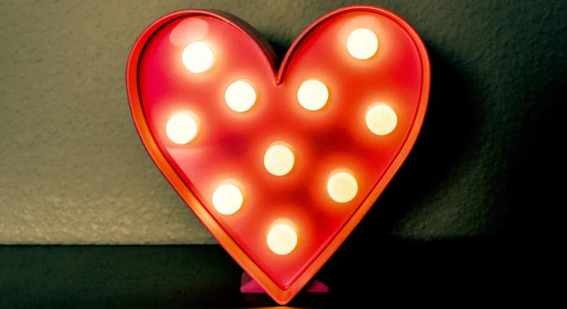 Mégsem lesz szexi öngyilkossági tanácsadó a ChatGPT