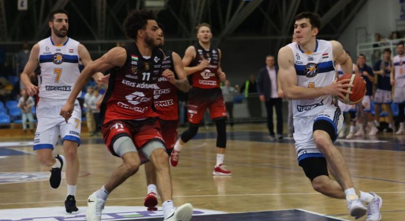 Egy jeggyel póló- és kosárderbit is láthatnak a szurkolók szombaton