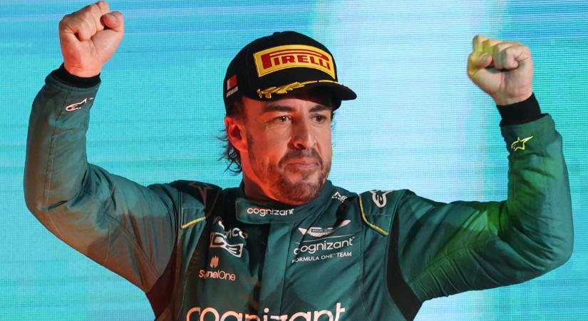 Forma-1: Fernando Alonso 44 évesen apa lett