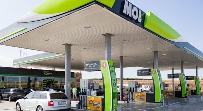 Autósok, figyelem – Ideiglenesen leáll a Mol több szolgáltatása, a kutak is zárva lesznek