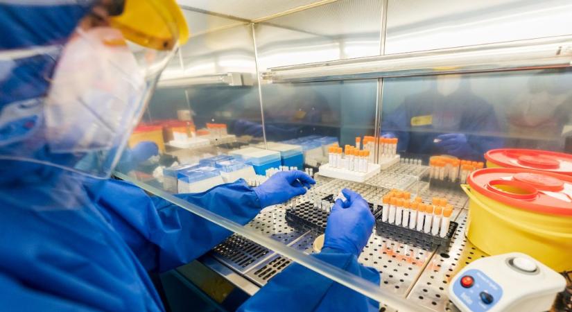 Újabb riogatás a Covid-variáns, amire nem hatnak a vakcinák?