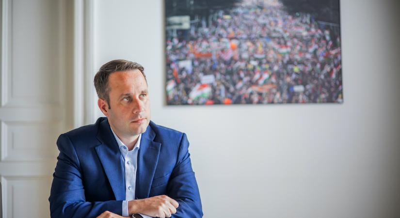 Dömötör Csaba: Ha Tisza-kormány jönne, eltörölnék a rezsicsökkentést