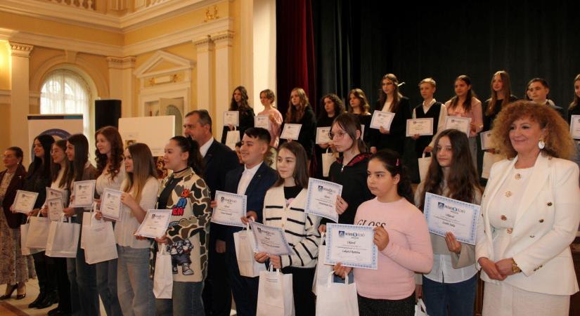 Jubileumi rajzverseny: ötödik alkalommal díjazták a Mária Rádió rajzpályázatának legjobbjait