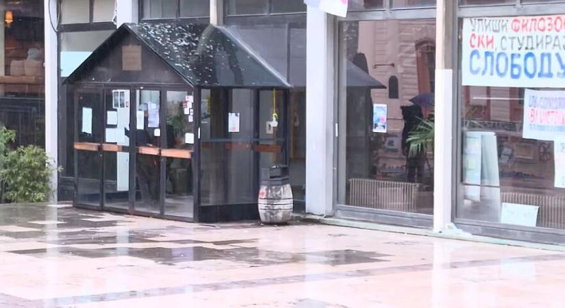 Rendkívüli vizsgálat az egyetemen, ahol kiesett egy egyetemista az ablakon