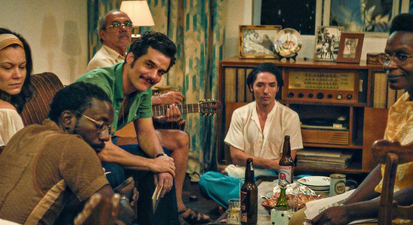 Lomha politikai thriller