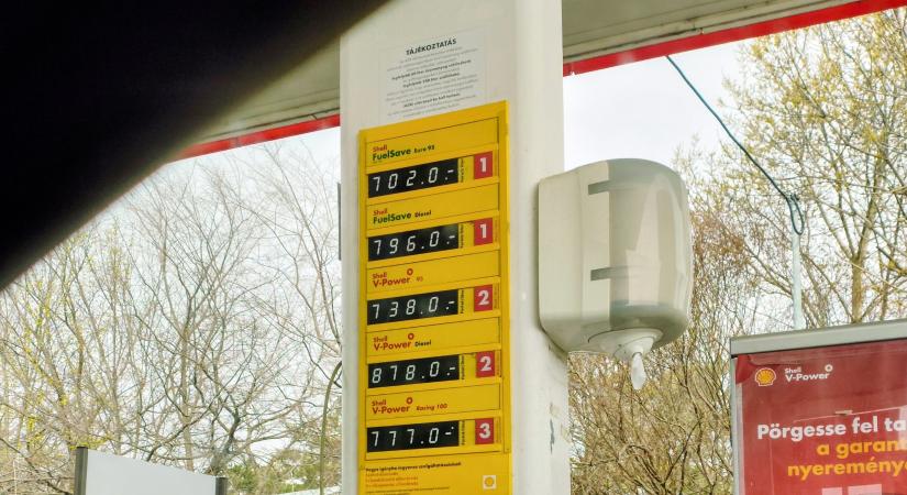 Lengyelország meglépte, amitől az Orbán-kormány retteg: adóvágással ütik ki a magas üzemanyagárakat