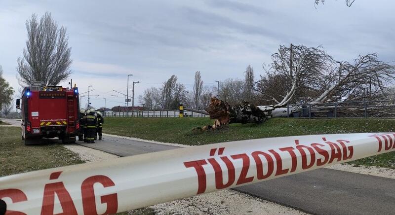 Nem csillapodik a vihar Somogyban