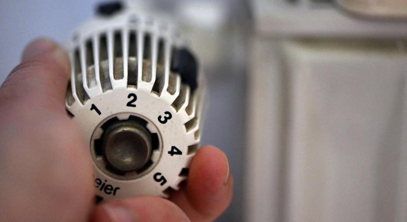 Pintér Sándor szerint 8000 lakásban nincs fűtés Szombathelyen