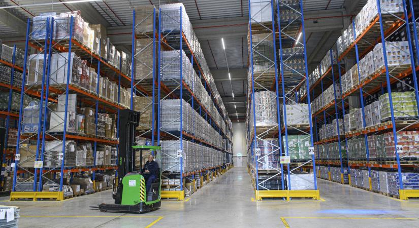 A szárnyaló hazai raktározási piac kapott egy hatalmas gyomrost Trumptól