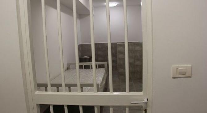 Börtönben maradnak a novi pazari egyetemisták