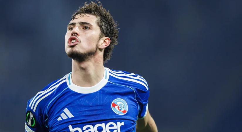 Nem játszhat a vb-n Joaquin Panichelli, a címvédő argentinok csatára