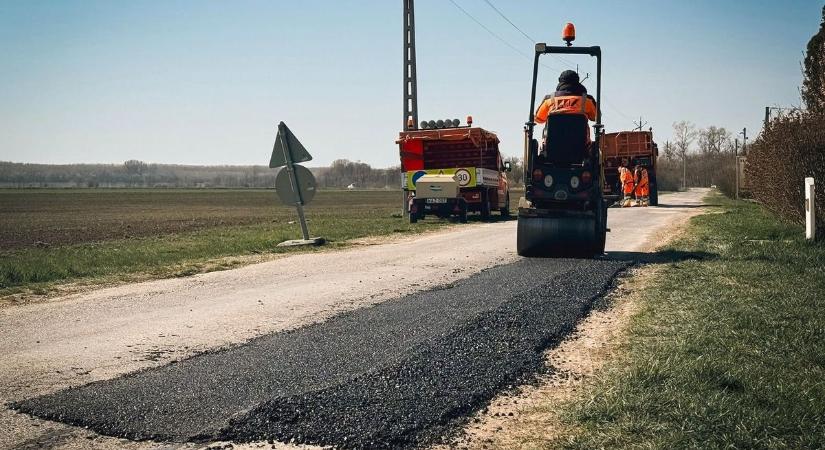 Százmilliókból valósulhatnak meg útfejlesztések Hajdú-Biharban, két település is nyert támogatást!