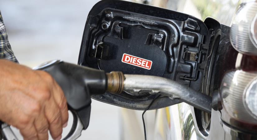 Hozzányúlnak az üzemanyagárakhoz: literenként 39 forintnyi támogatást fizetne a portugál kormány