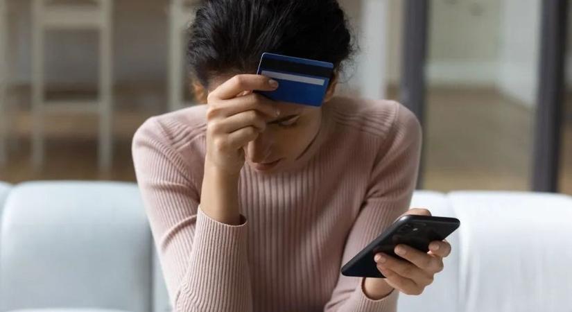 Tanulságos: így lopták el egy ajkai nő pénzét banki csalással