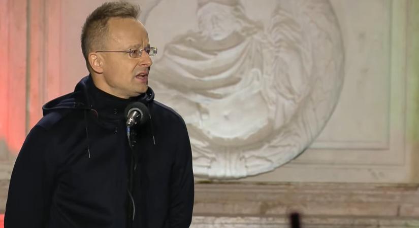 Szijjártó Péter is felszólalt Győrben: Háborús világkorszak előtt állunk