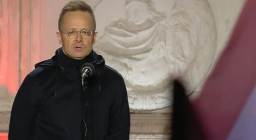 Szijjártó Péter: 80 év után ismét vannak olyan magyarok, akik saját tapasztalatból tudják, milyen a háború, hadifogolynak lenni