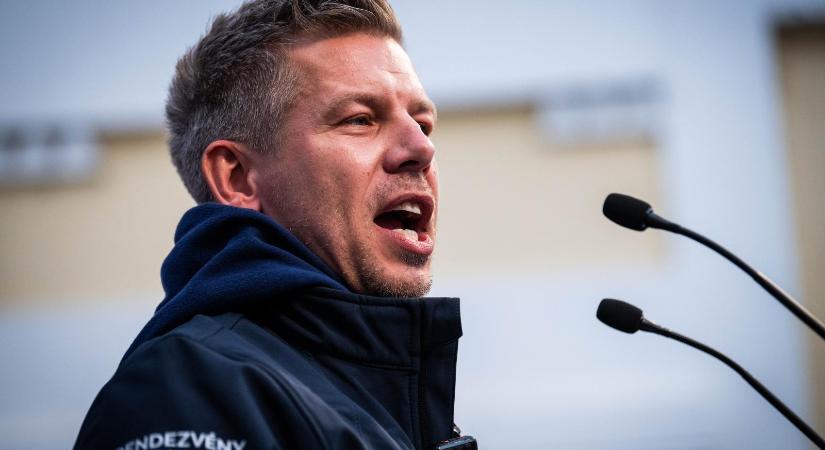 Magyar Péter: Az Alkotmányvédelmi Hivatalban is voltak, akik megpróbáltak ellenállni a nyomásnak