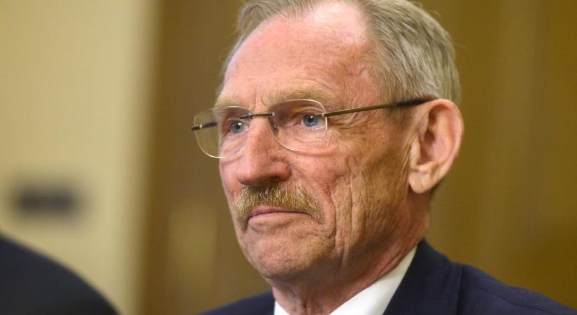 Lesújtó véleménnyel van Szabó Bencéről a rendőrség, Pintér Sándor elkotyogta mit pletykálnak a jardon