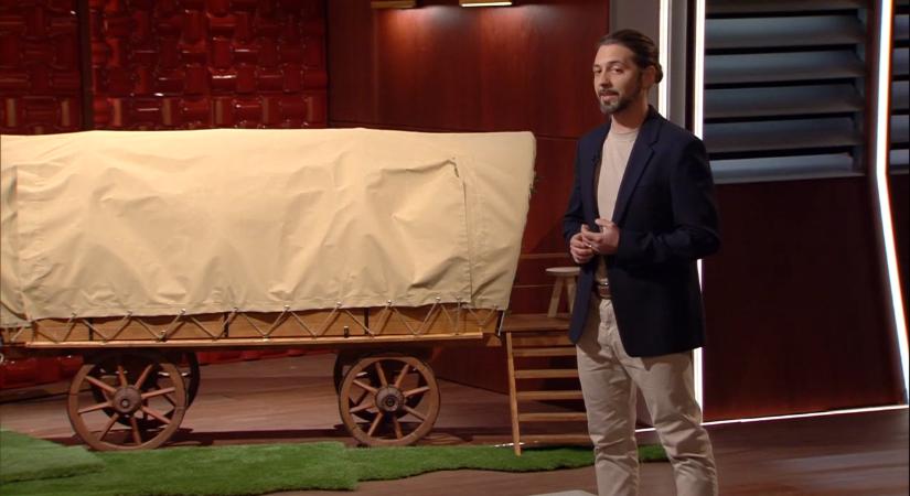 Cápák között: vándorszekérrel építi álmát a mérnökből lett vállalkozó