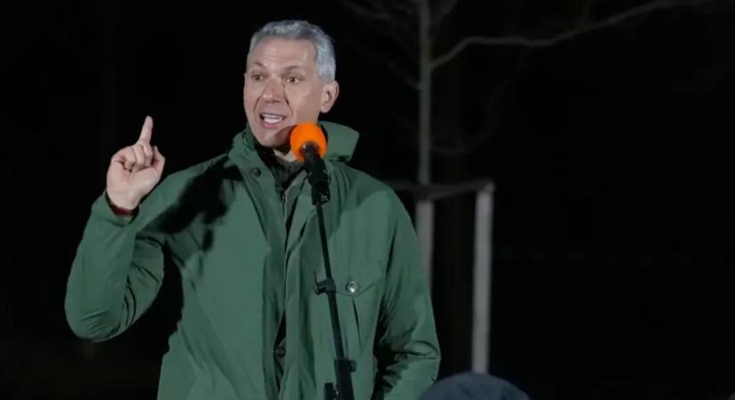 Lázár János: Magyar Péter nem tudja, melyik a tehén segge, meg a feje