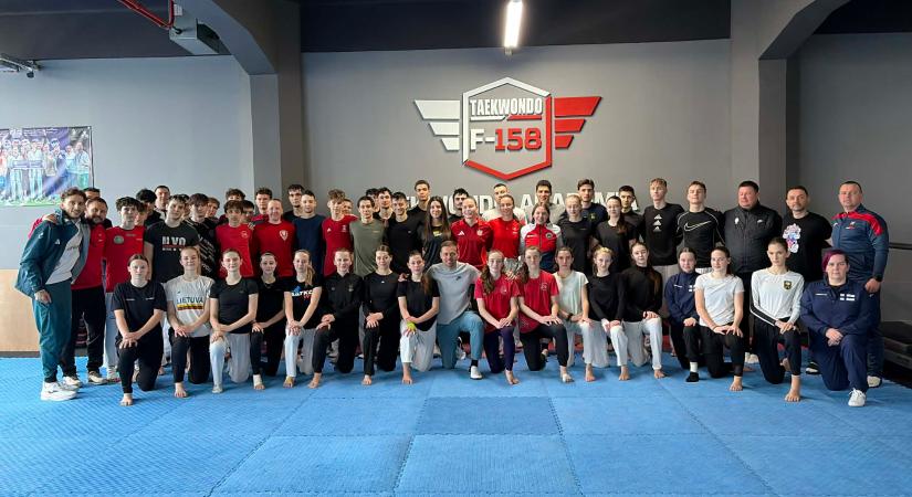 Tizenegy ország taekwondósai készültek Budapesten