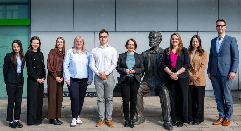 Horizont Európa pályázatok: a Nemzeti Kutatási, Fejlesztési és Innovációs Hivatal munkatársai tartottak információs napot a Széchenyi Egyetemen