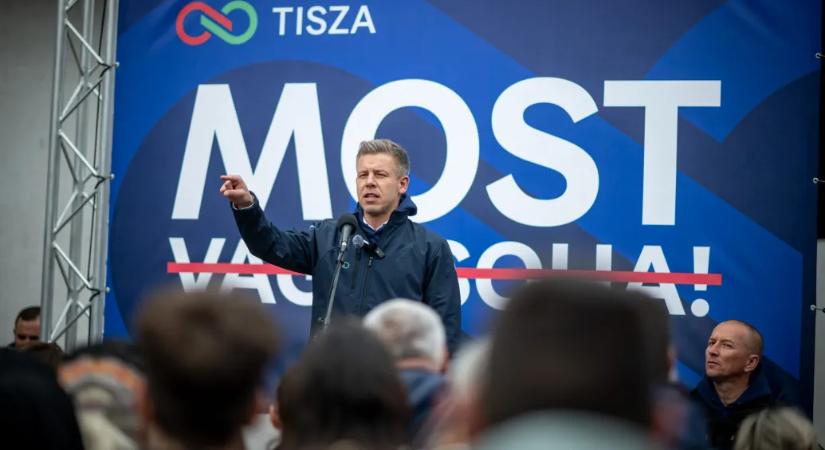 Magyar Péter: Azt a pénzt, amit 30 milliárdos jachtra költenek, a tiszadobi gyerek uzsonnájából veszik el