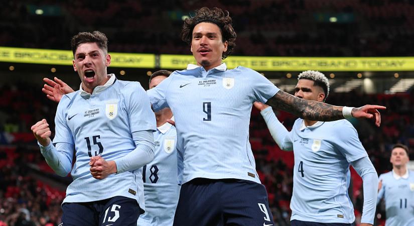 Felkészülés: Anglia nem bírt el Uruguayjal, Hollandia hátrányból fordított a norvégok ellen – videóval