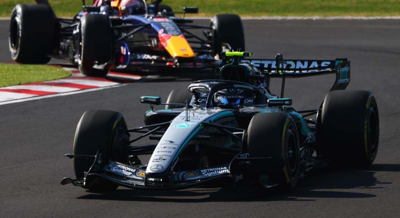 Nagy fölényben a Mercedes a japán időmérő előtt