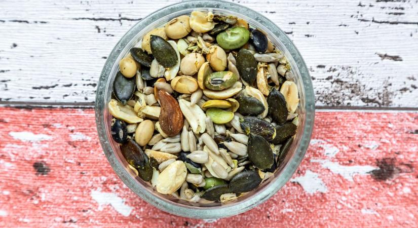 Ha így eszed őket, nem hizlalnak a diófélék és az olajos magvak