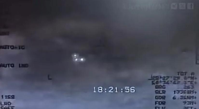 „Úgy tűnt, mintha figyelnének minket” - UFO járt az égen