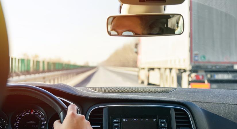 Kevesebb autózás, több home office - így reagálna a világ az energiaválságra